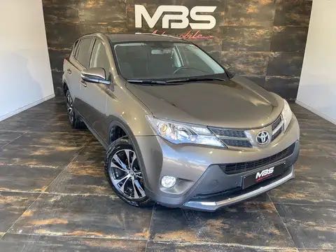 Toyota Rav 4 2.0 D-4D 4x2 S+ GPS + CLIM + JANTES * A VOIR *