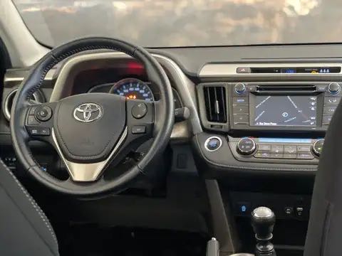 Toyota Rav 4 2.0 D-4D 4x2 S+ GPS + CLIM + JANTES * A VOIR *