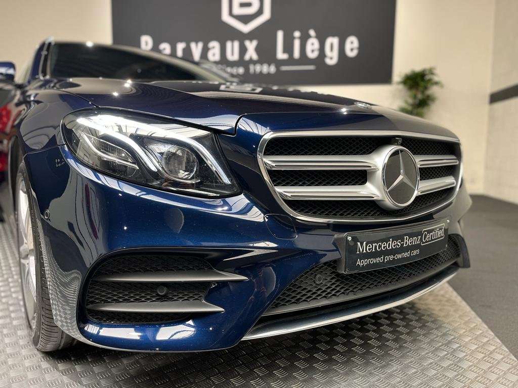 Mercedes-Benz E 300 de PHEV / Cruise contrôle adaptatif / AMG Line