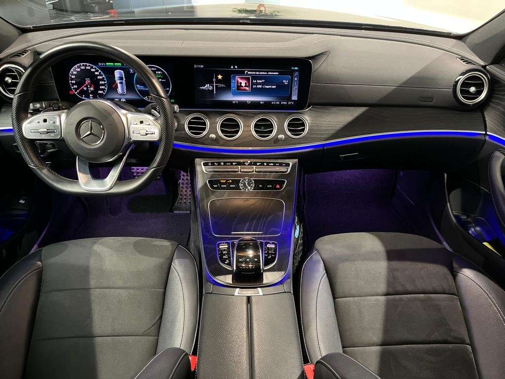 Mercedes-Benz E 300 de PHEV / Cruise contrôle adaptatif / AMG Line