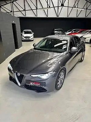 Alfa Romeo Giulia 2.2 JTD *BOITE AUTO*GPS*CUIR*LED*GARANTIE 2 ANS*