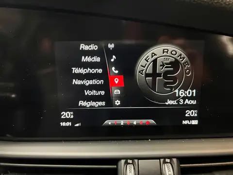 Alfa Romeo Giulia 2.2 JTD *BOITE AUTO*GPS*CUIR*LED*GARANTIE 2 ANS*