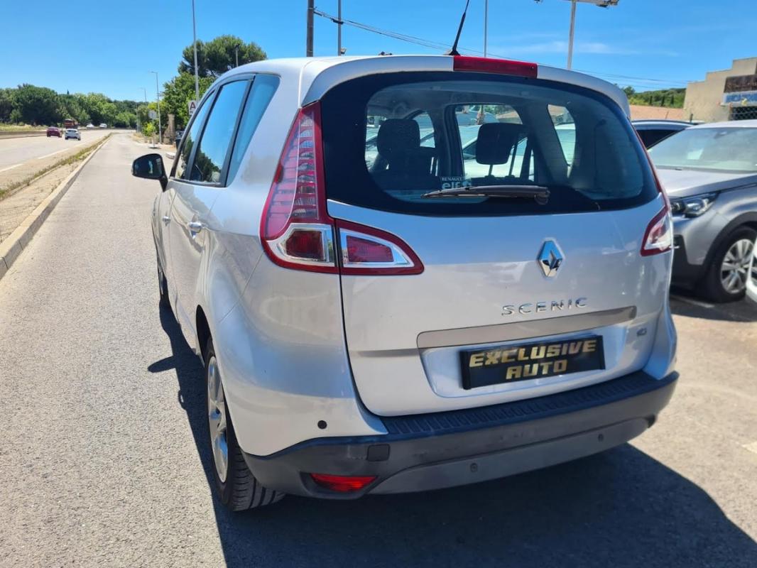 Renault Megane Scenic 1.5 DCI 110 cv Pack 8990e