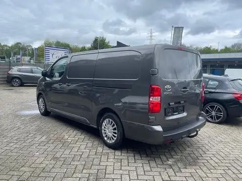 Toyota Proace 2.0 Long Chassis // Automat // Fulls Historique
