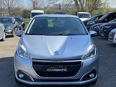 Peugeot 208 Euro6 // Navig // leds // Airco