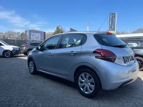 Peugeot 208 Euro6 // Navig // leds // Airco
