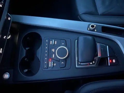 Audi A4 2.0 TDi Face Lift // S.Tronic // Leds // Caméra /