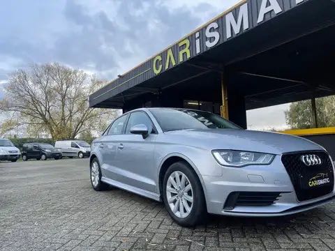 Audi A3 1.6 TDi // Navig // Clim Bizone // Régulateur //.