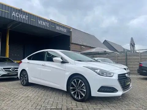 Hyundai I40 1.7 CRDi Premium // Navig // Caméra // Leds //Lif
