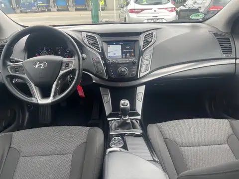 Hyundai I40 1.7 CRDi Premium // Navig // Caméra // Leds //Lif