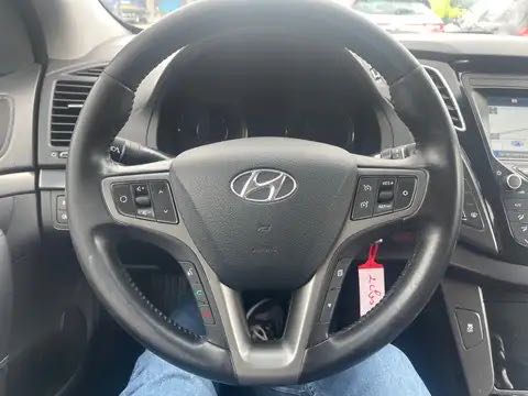 Hyundai I40 1.7 CRDi Premium // Navig // Caméra // Leds //Lif