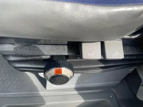 Iveco Daily Benne Aluminium // Régulateur // 3 places // Euro