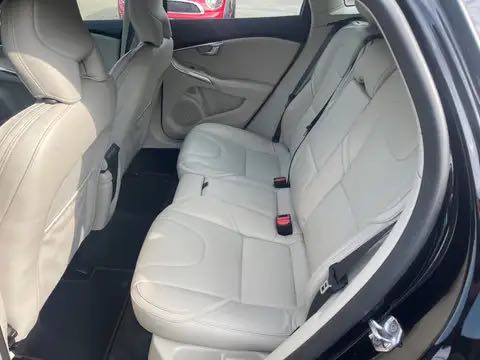 Volvo V40 2.0 D2 Ocean Race Geartronic // Full // 50000KM //