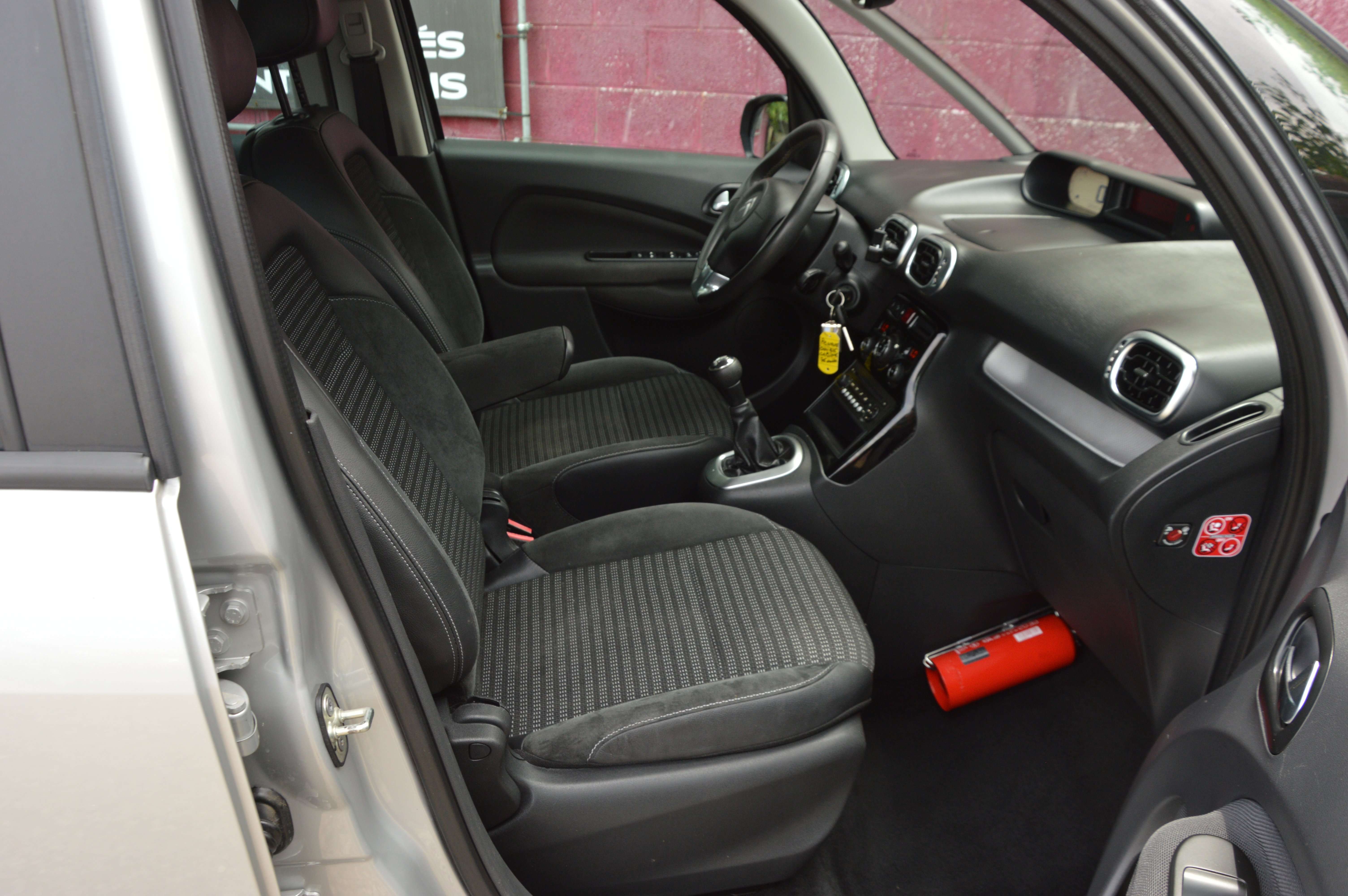 Citroen C3 Picasso 1.2PureTech Exclusive NEUF CLIM SENS AR 29.497KM
