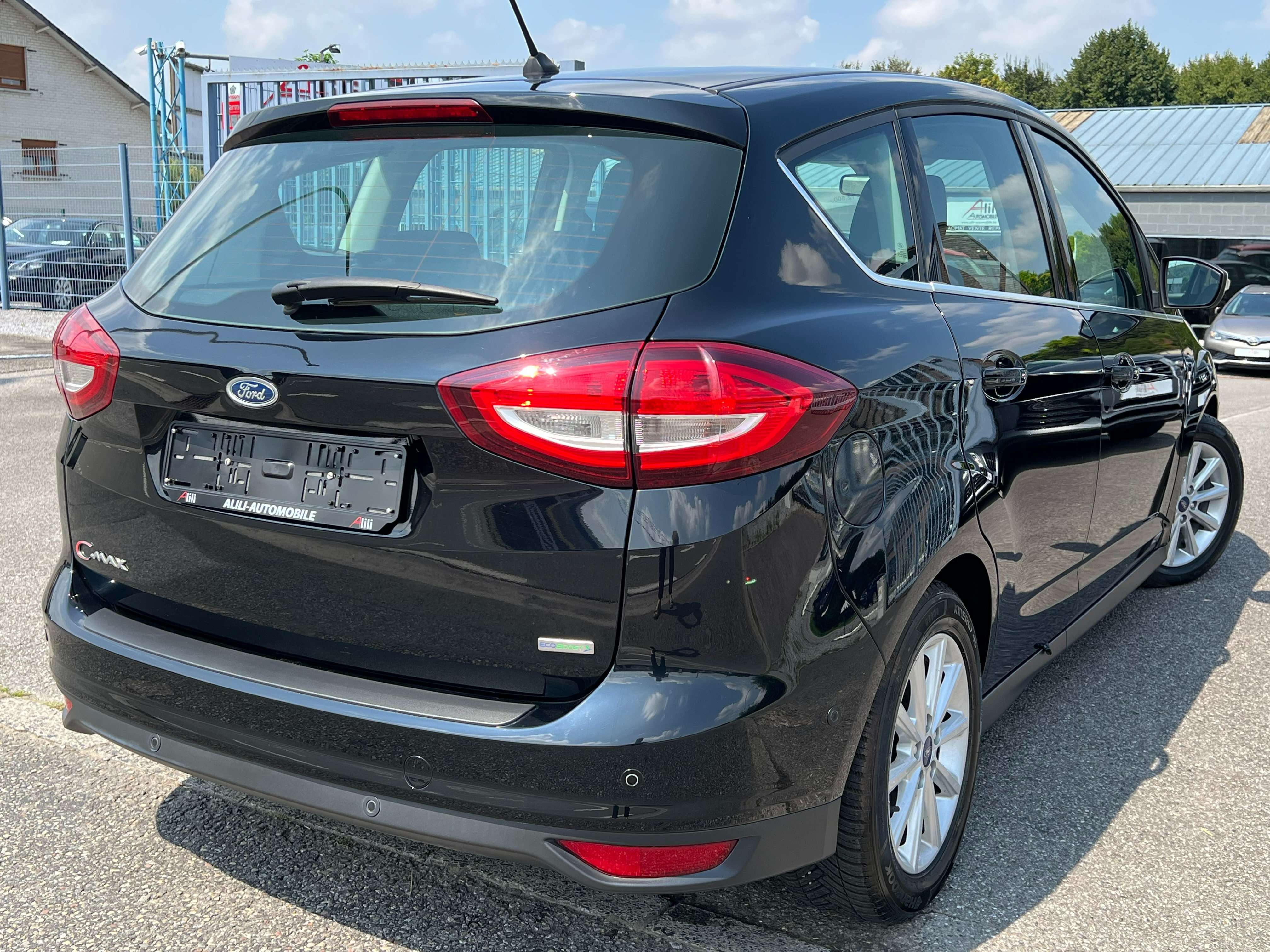 Ford C-Max 1.0*Prête a immatriculer*Titanium*Garantie 12M*