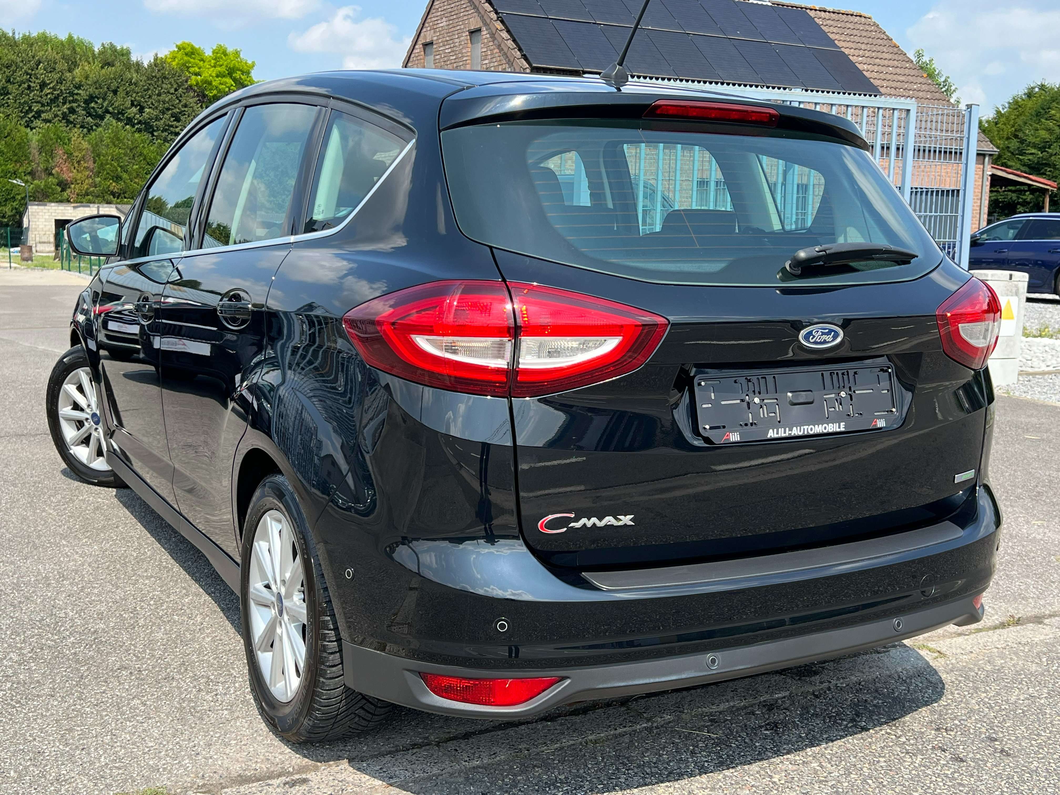 Ford C-Max 1.0*Prête a immatriculer*Titanium*Garantie 12M*