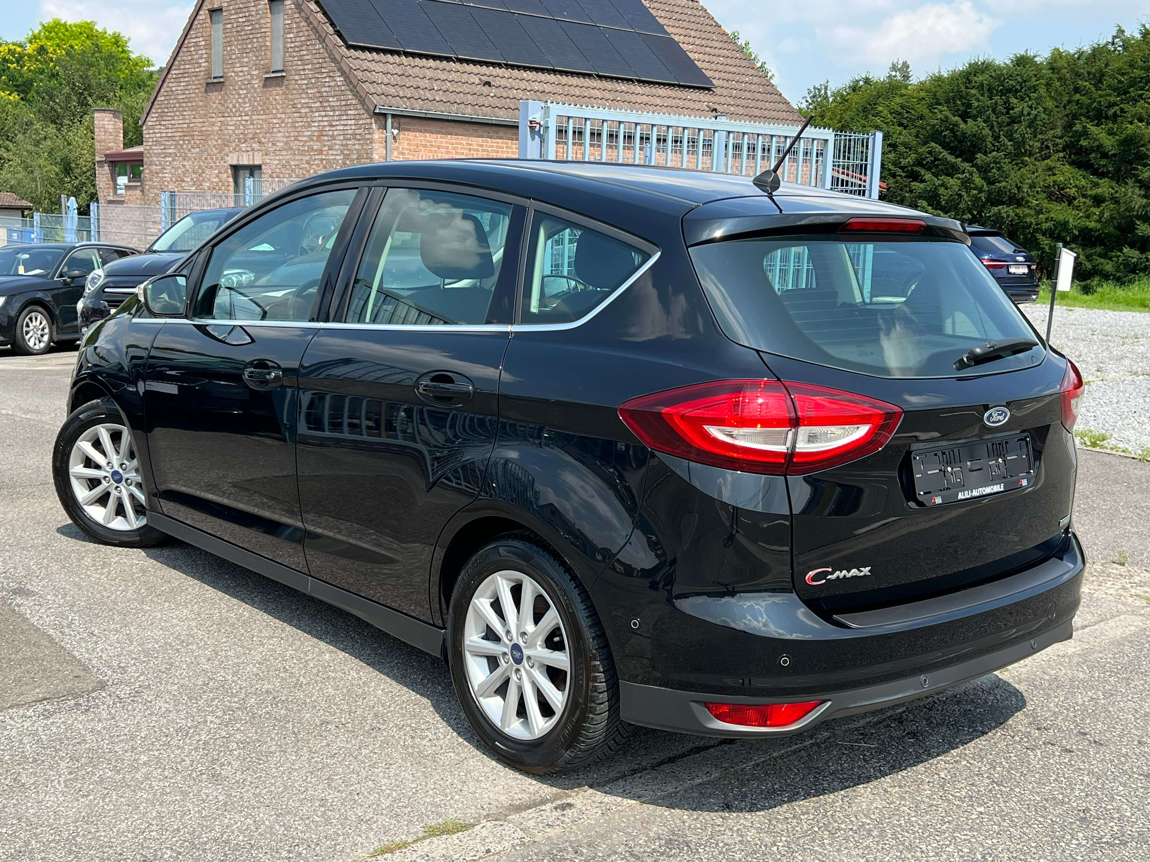 Ford C-Max 1.0*Prête a immatriculer*Titanium*Garantie 12M*