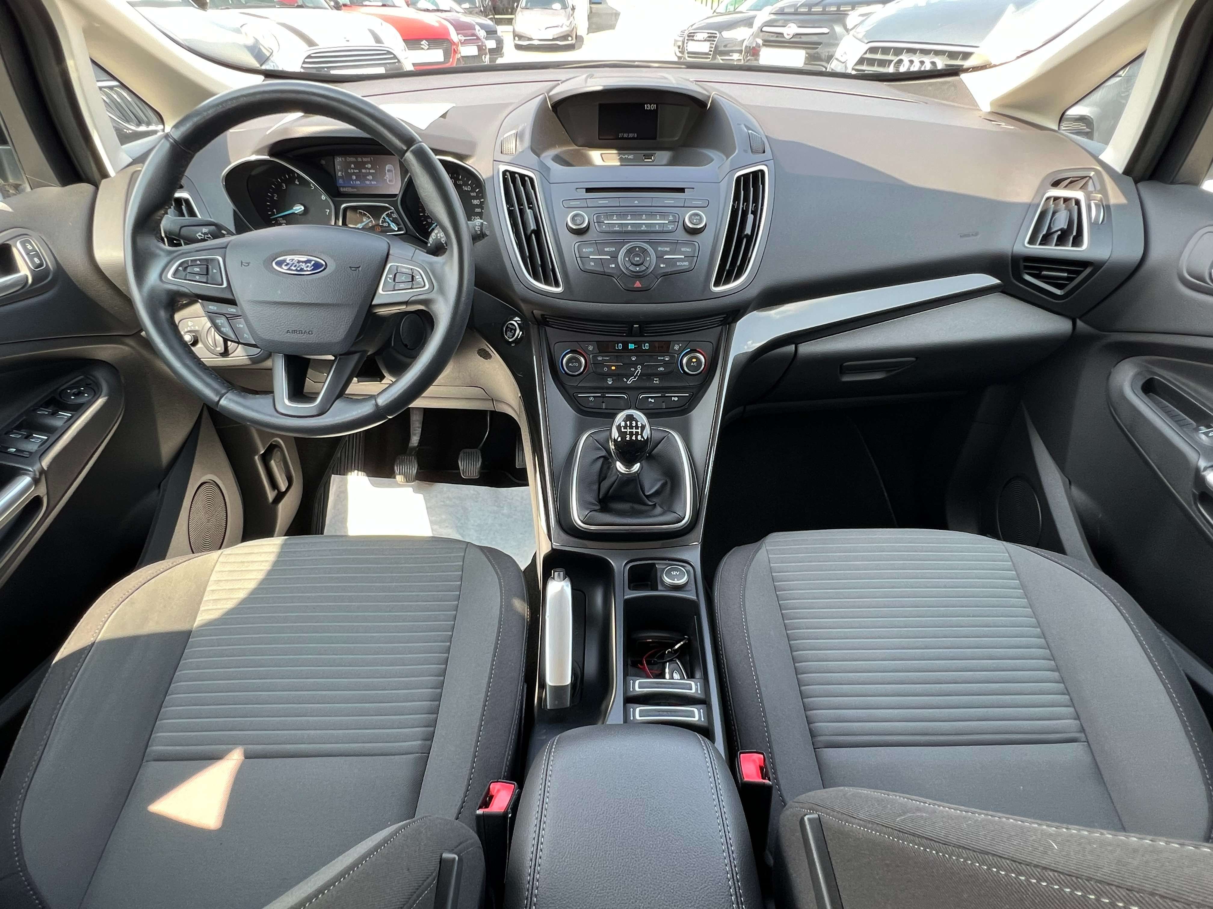Ford C-Max 1.0*Prête a immatriculer*Titanium*Garantie 12M*