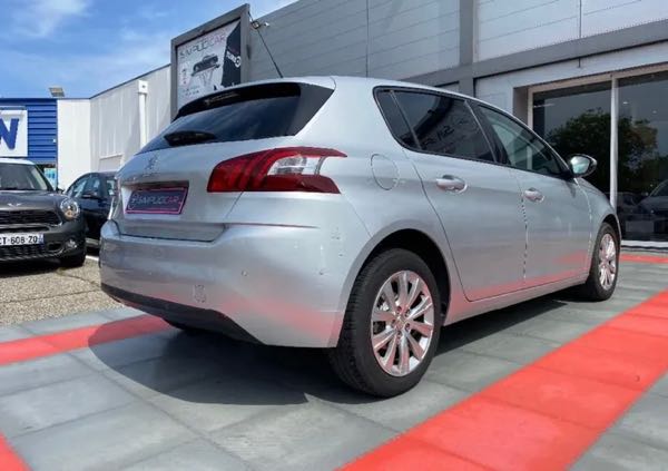 Peugeot 308 120ch 1.6 SS EAT6 Style BlueHDi