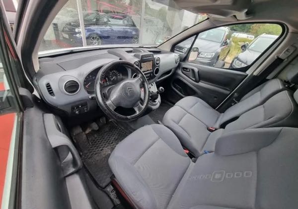 Citroen Berlingo Citroën Berlingo PLANCHER CAB CONFORT .HC 21 L1 HDi 90