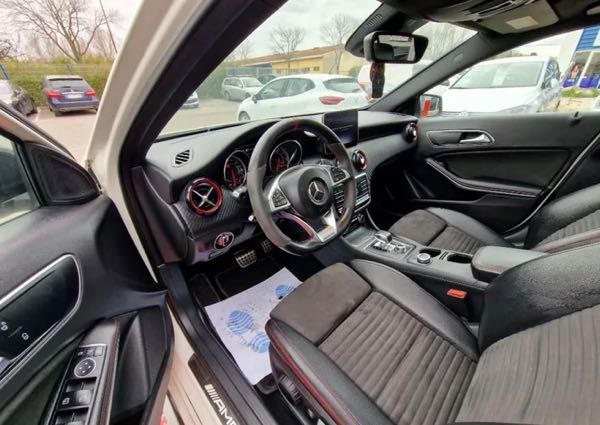 Mercedes-Benz Classe A Speedshift DCT 4-Matic 45 AMG Mercedes-