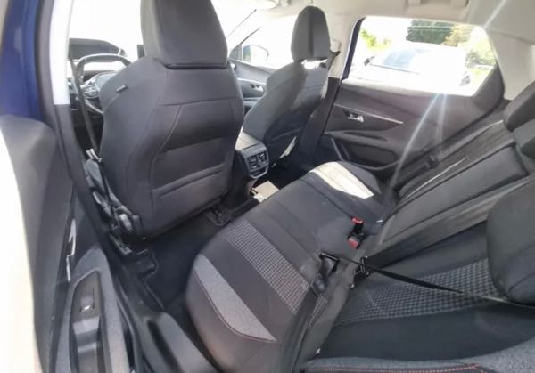 Peugeot 3008 BUSINESS SS EAT6 Active 120ch BlueHDi1.6