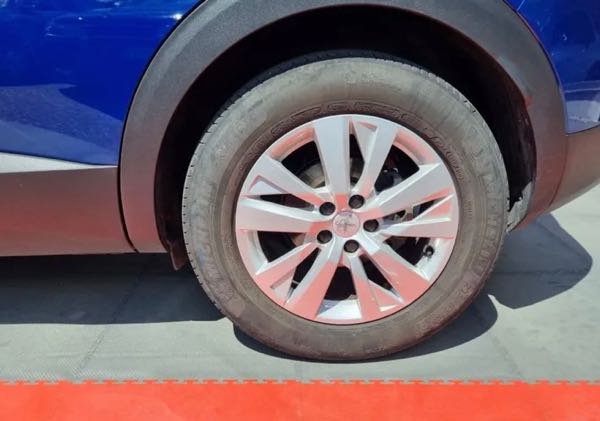 Peugeot 3008 BUSINESS SS EAT6 Active 120ch BlueHDi1.6