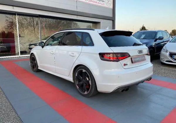 Audi S3 sportback 6 2.0 TFSI 300 Quattro S-Tronic