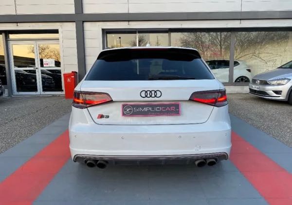 Audi S3 sportback 6 2.0 TFSI 300 Quattro S-Tronic