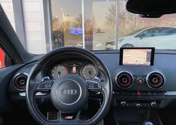 Audi S3 sportback 6 2.0 TFSI 300 Quattro S-Tronic