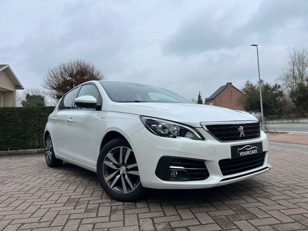 Peugeot 308 II (2) 1.2 PURETECH 110 S&amp;S 7CV STYLE