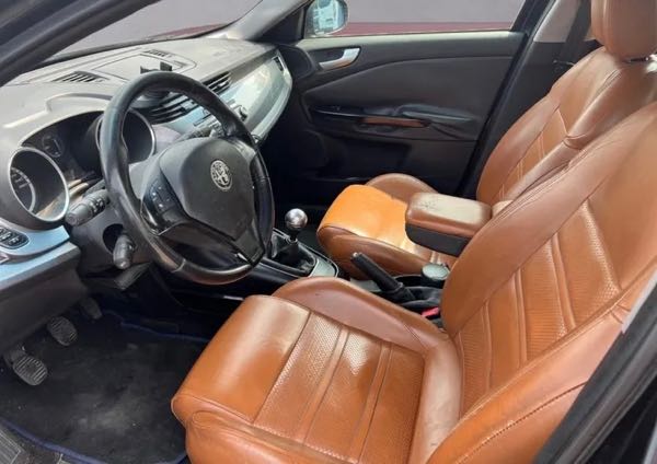Alfa Romeo Giulietta 2.0 JTDm 170 ch SS Selective