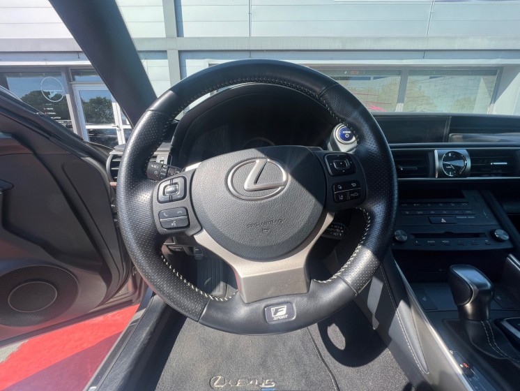 Lexus Is MY20 300h F SPORT