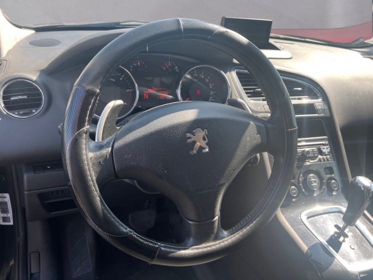 Peugeot 5008 BUSINESS 1.6 e-HDi 112ch FAP BMP6 BLUE LION 7pl