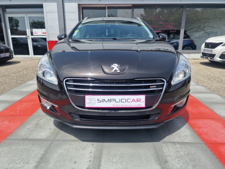 Peugeot 508 SW BMP6 BLUE LION Féline 1.6 e-HDi 115ch FAP