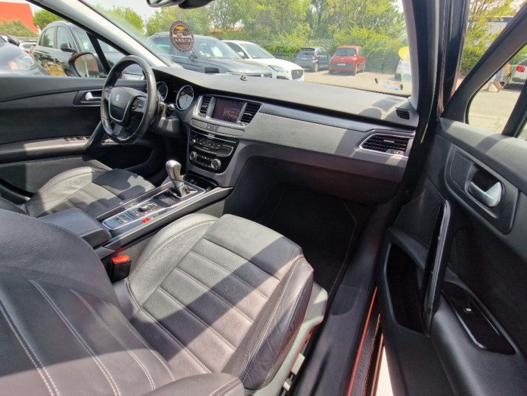 Peugeot 508 SW BMP6 BLUE LION Féline 1.6 e-HDi 115ch FAP