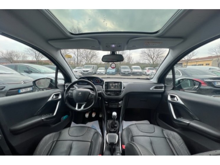 Peugeot 2008 BlueHDi 120ch SS BVM6 Féline Titane 1.6