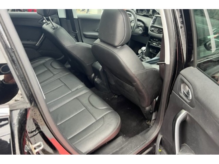 Peugeot 2008 BlueHDi 120ch SS BVM6 Féline Titane 1.6
