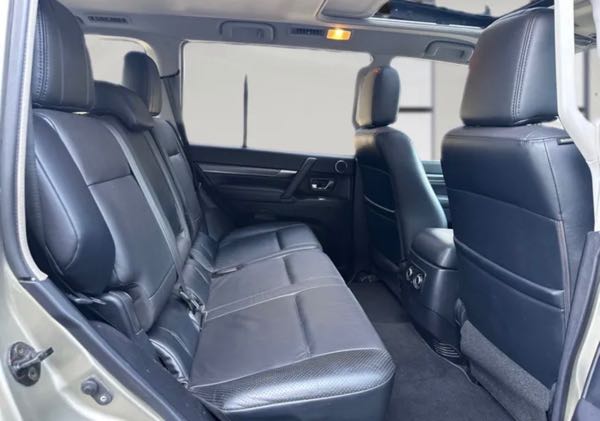 Mitsubishi Pajero III (2) 3.2 DI-D 170 INSTYLE 30EM BVA