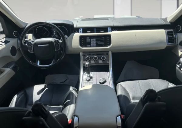 Land Rover Range Rover SPORT II 3.0 TDV6 258 HSE AUTO