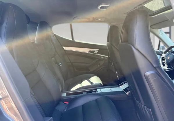 Porsche Panamera 3.0 TD 300 EDITION