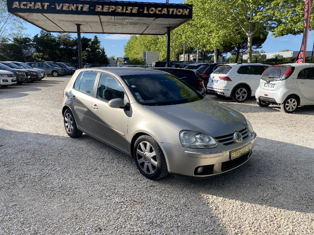 Volkswagen Golf 2.0 TDI 140CH Confort