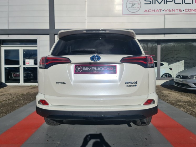 Toyota Rav 4 HYBRIDE 2018 2WD Black Edition 197ch