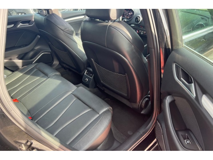 Audi A3 sportback S tronic 6 S line 2.0 TDI 150