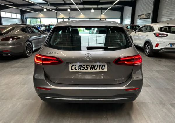 Mercedes-Benz Classe B iii B 200 d business line edition 8g-dct