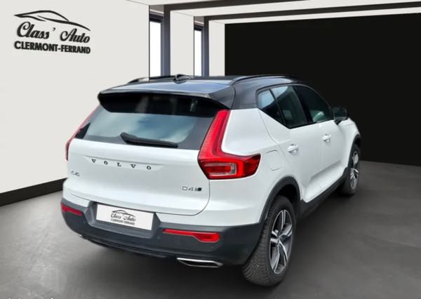 Volvo Xc40 awd 190 r-design geartronic 8