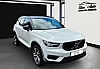 Volvo Xc40 awd 190 r-design geartronic 8 thumbnail