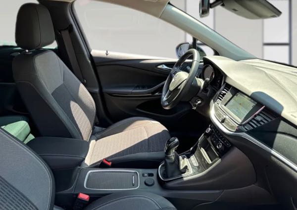 Opel Astra vi 1.2 turbo 130 design tech camera gps