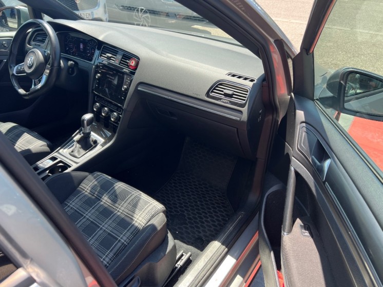Volkswagen Golf BlueMotion Technology FAP DSG7 GTD 2.0 TDI 184