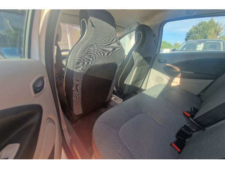 Renault Zoe 43KWH BATTERIE EN LOC 150KM AUTONOMIE /INTENS